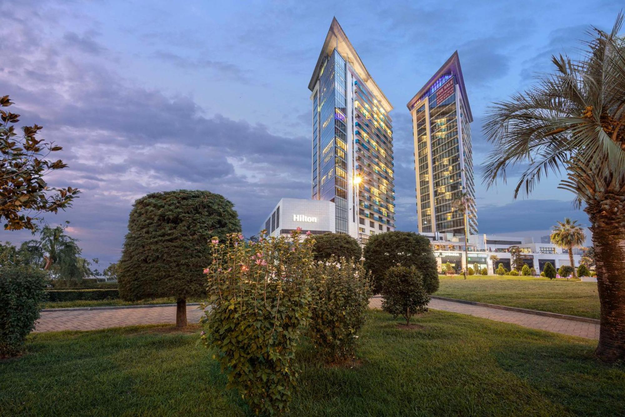 Hilton Batumi Hotel Exterior foto